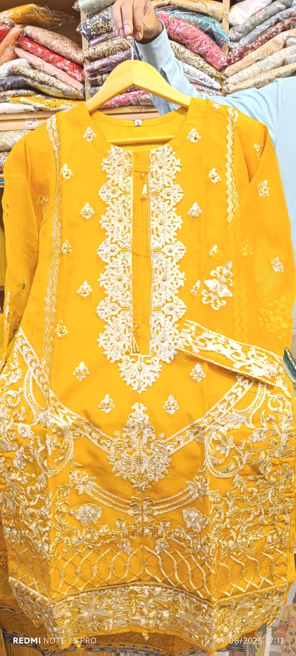 Fancy Shirt Capry 3pc Suit
